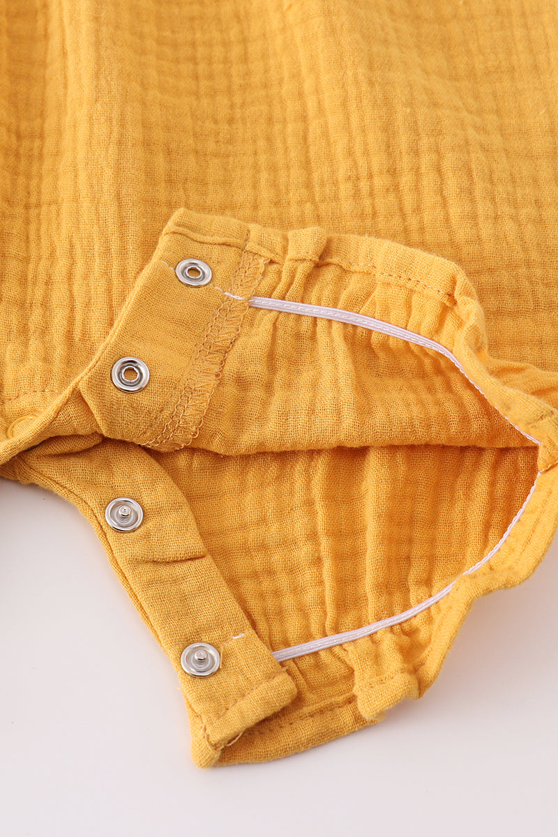 Yellow muslin bow bubble